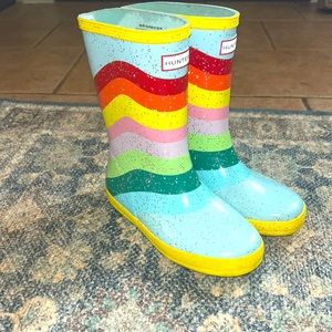 Hunter  rain boots Rainbow  US girls size 1   UK 2